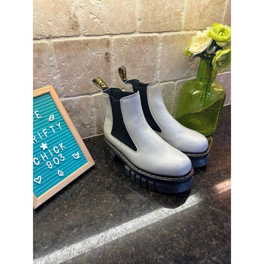 Dr. Martens Audrick Chelsea Platform Boots Cobblestone Grey Nappa Leather W9 NEW